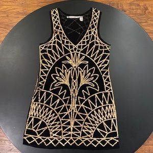 Chelsea & Violet gold and black sequin top. Size: Medium